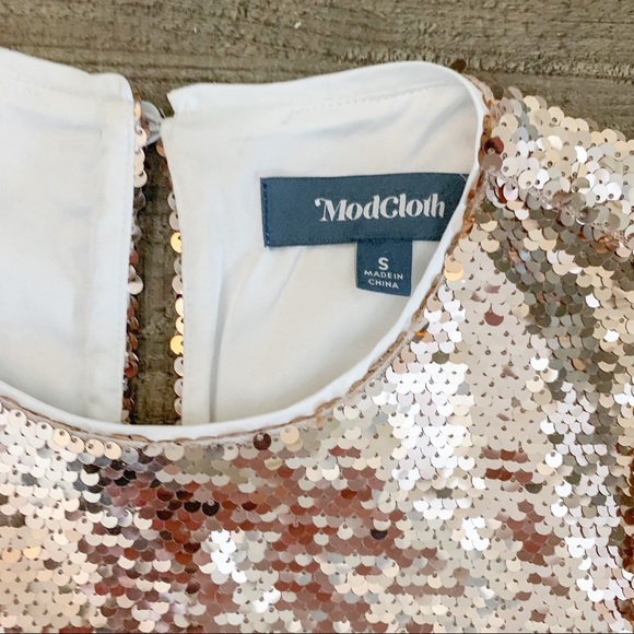 NBW Sequin Top Gold New Years - Picture 3 of 5